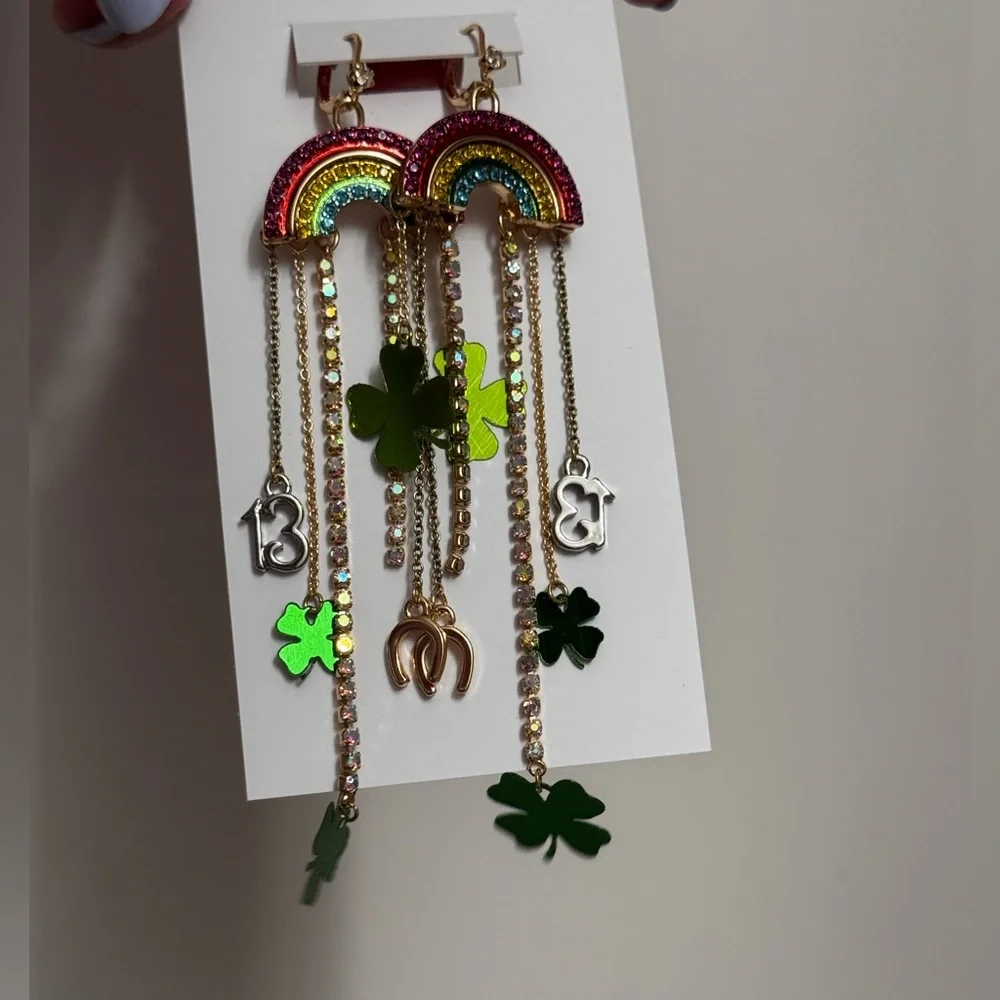 NWT Betsey Johnson Rainbow Lucky Charm Drop Earrings, St Patrickās Day Glam - Picture 6 of 9